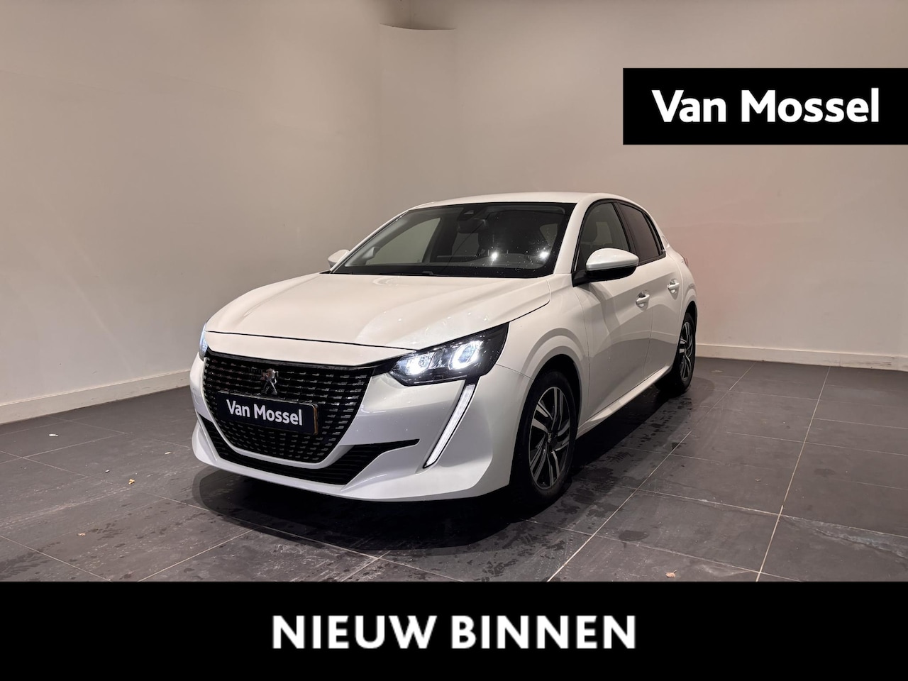 Peugeot 208 - 1.2 PureTech Blue Lease Allure l Camera l Navigatie l Apple carplay & Android auto l Camer - AutoWereld.nl