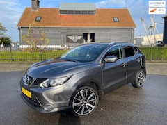 Nissan Qashqai - 1.2 Premier Edition PANORAMADAK LEER 360"CAMERA NAVIGATIE