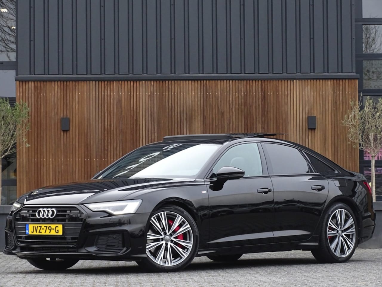 Audi A6 Limousine - 55 TFSIe 367PK Quattro / S-Edition / ACC / LED - AutoWereld.nl