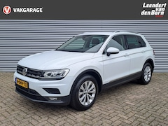 Volkswagen Tiguan - 1.5 TSI Comfortline Business | Navi | PDC | Elektrische Achterplep | Verw. Voorstoelen