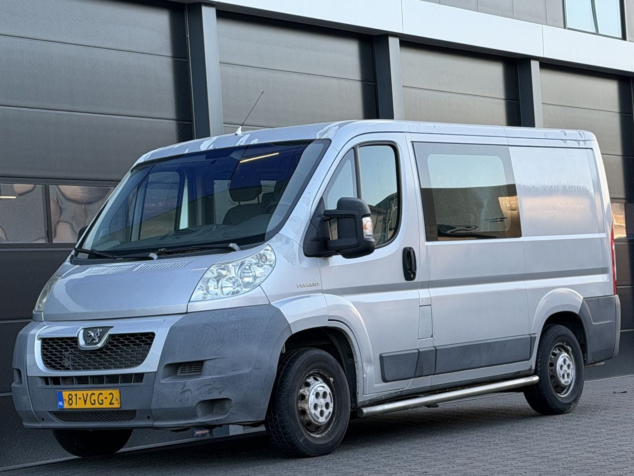 Peugeot Boxer - 2.2HDI Airco DC 7-PERS - AutoWereld.nl
