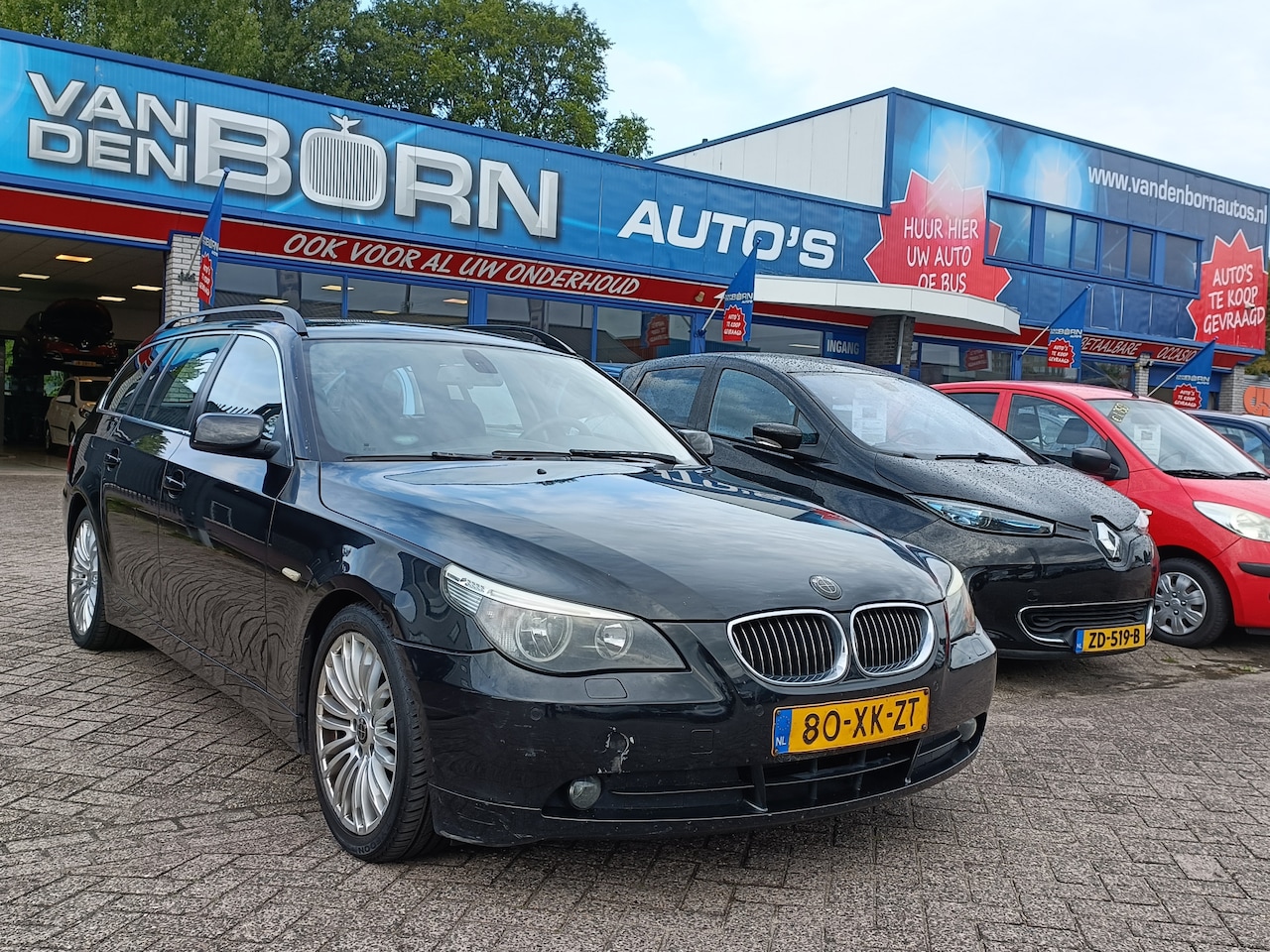 BMW 5-serie Touring - 523i Business Line Automaat 18'' L.M.V Nw APK - AutoWereld.nl