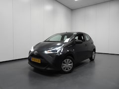 Toyota Aygo - 1.0 VVT-i X-Fun AIRCO/BLUETOOTH