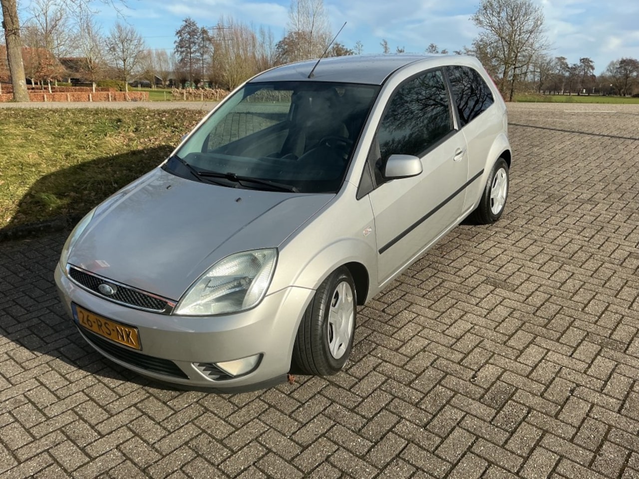 Ford Fiesta - 1.6-16V Futura 1.6-16V FUTURA - AutoWereld.nl