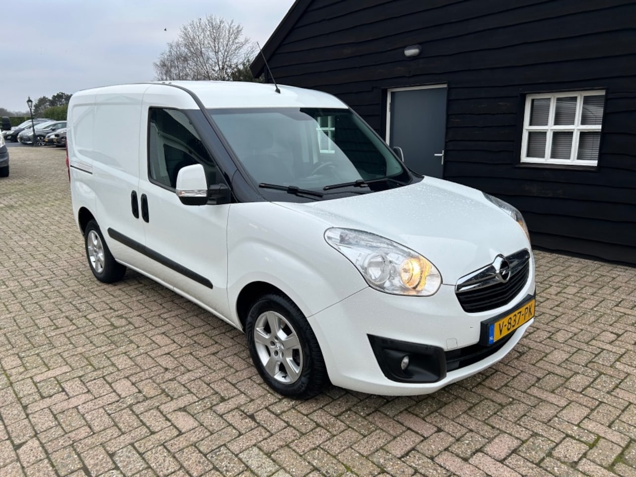 Opel Combo - 1.6 CDTi L1H1 Sport 1.6 CDTi L1H1 Sport - AutoWereld.nl