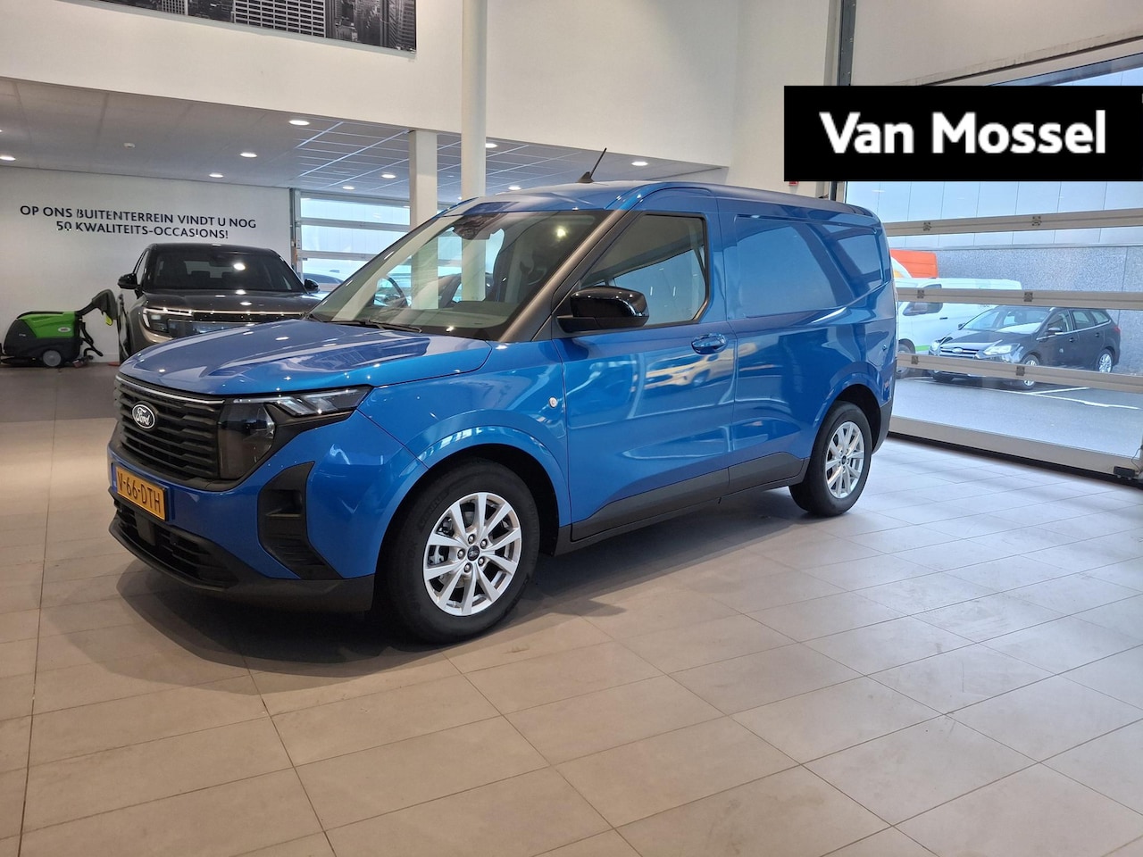 Ford Transit Courier - 1.5 EcoBlue Limited | STOEL, STUUR EN VOORRUITVERWARMING | ADAPTIEVE CRUISE CONTROL | NAVI - AutoWereld.nl