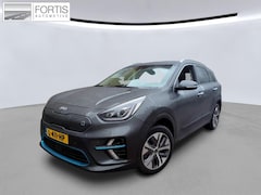 Kia e-Niro - ExecutiveLine 64 kWh NL-AUTO | LEDER | PANODAK | 3 FASE