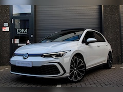 Volkswagen Golf - 1.4 eHybrid DSG GTE | Panoramadak | Carplay | Stoel/Stuur Verwarming | 19" Warmenau