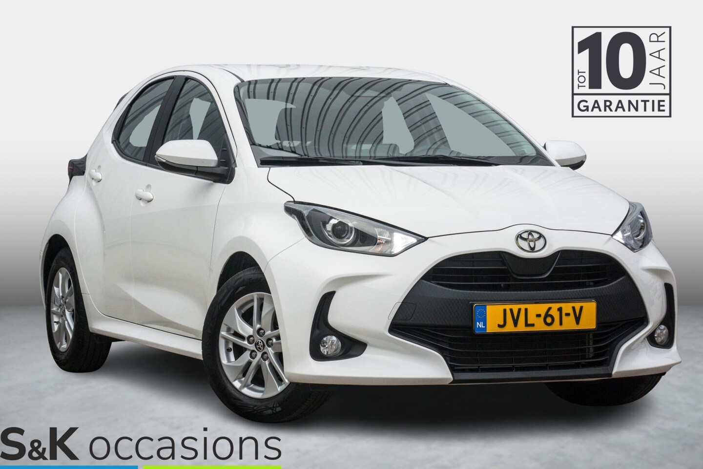 Toyota Yaris - 1.5 Hybrid 115 Business ACC Keyless CarPlay - AutoWereld.nl