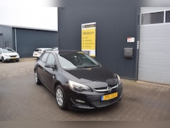 Opel Astra - 1.4 Turbo business