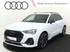 Audi Q3 - 45 TFSI e S edition | Panoramadak | Trekhaak | SONOS audio | Achteruitrijcamera | Dodehoek