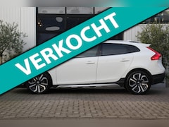 Volvo V40 Cross Country - 2.0 T5 AWD Summum H&K - FULL OPTIONS - PANORAMADAK - LEDER - TREKHAAK - ELEKTRISCHE STOELE