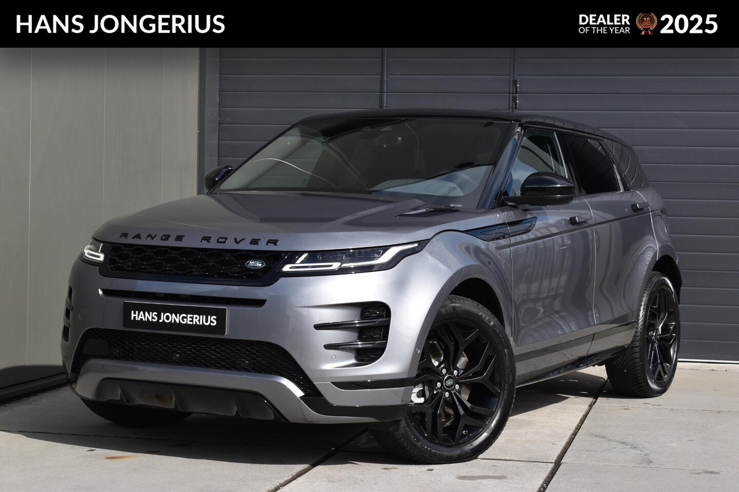 Land Rover Range Rover Evoque - P300e AWD R-Dynamic SE | STOELVERWARMING | MEMORY | CAMERA | NAVI | LEDER | ALL-SEASONBAND - AutoWereld.nl