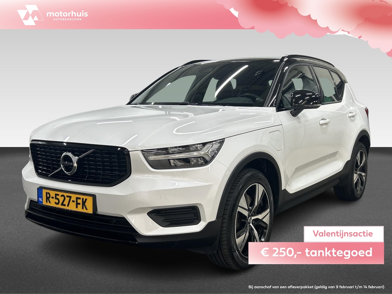 Volvo XC40 - 1.5 T4 211PK PHEV RECHARGE R-DESIGN NAVI TEL PDC TREKHAAK LED NAP - AutoWereld.nl