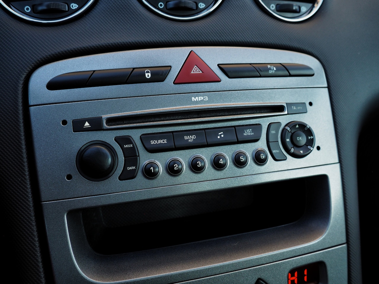 Peugeot 308 - XT 1.6 VTi CLIMA CRUISE PANO PARKEER S.