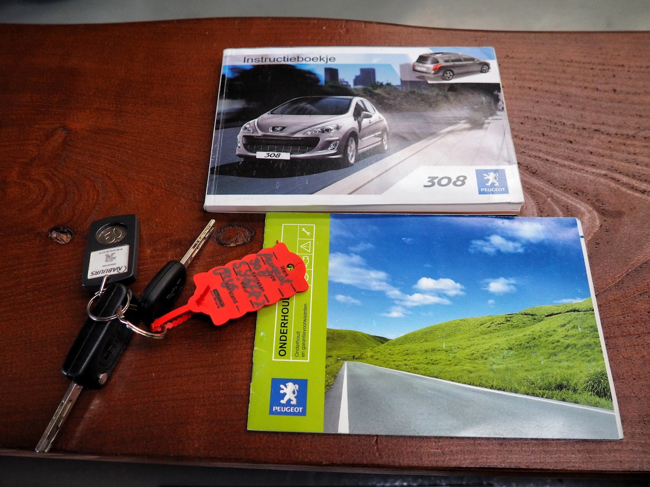 Peugeot 308 - XT 1.6 VTi CLIMA CRUISE PANO PARKEER S.