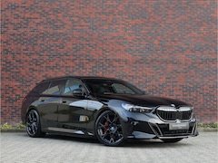 BMW 5-serie Touring - 550e xDrive | M performance - Pano - B&W - Trekhaak