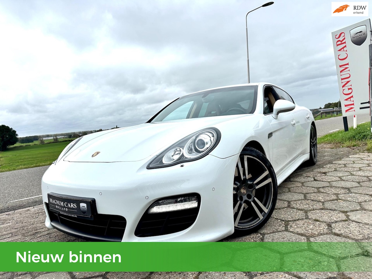 Porsche Panamera - 3.0 AUTOMAAT DIESEL 5D XENON OPENDAK/PANO NAVI SCHERM VELGEN - AutoWereld.nl