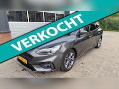 Ford Focus Wagon - 1.0 EcoBoost Hybrid Titanium Vignale | 12 Mnd BOVAG Garantie