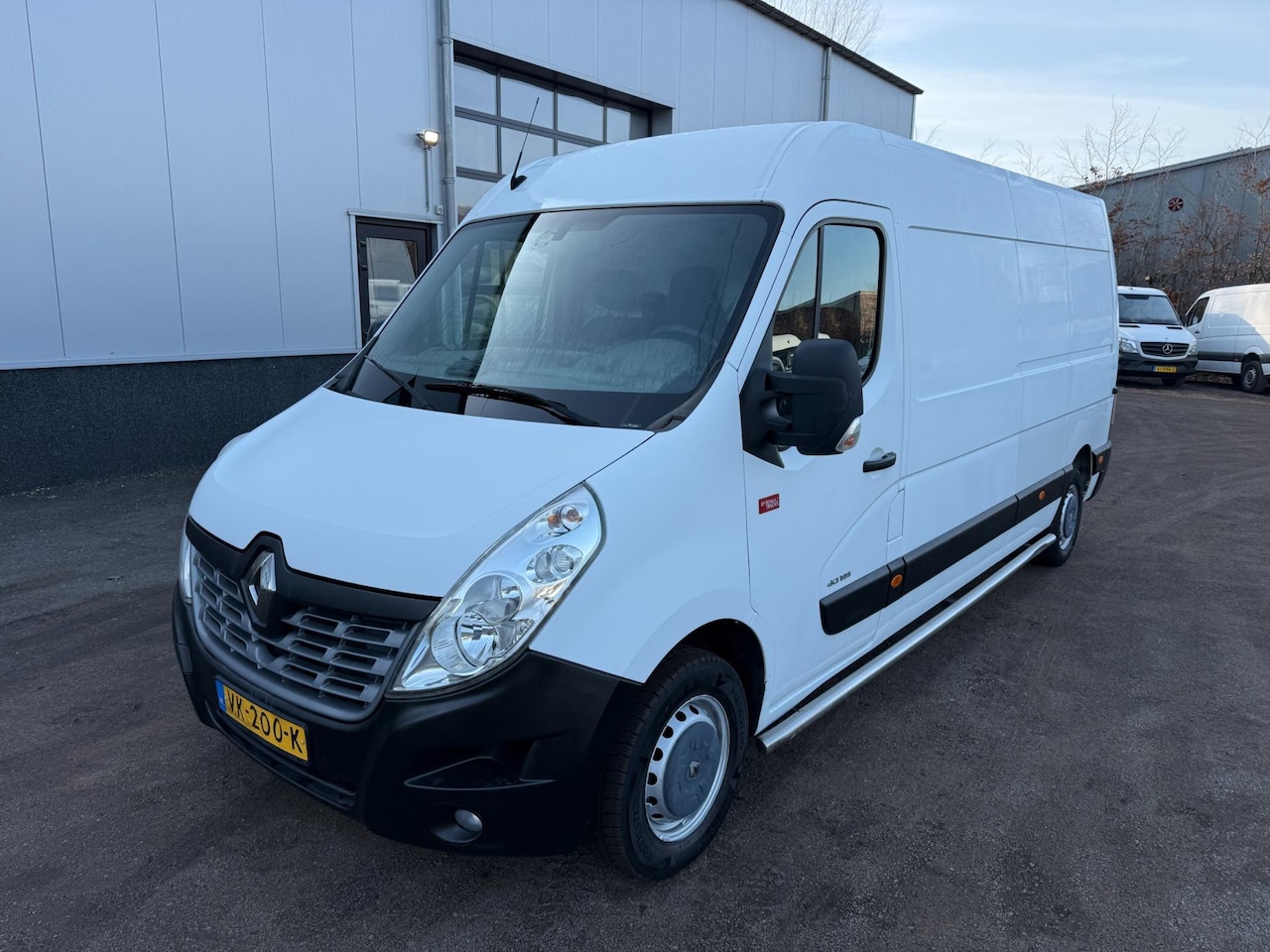 Renault Master - T35 2.3 dCi L3H2 Airco / Cruise / Navi - AutoWereld.nl
