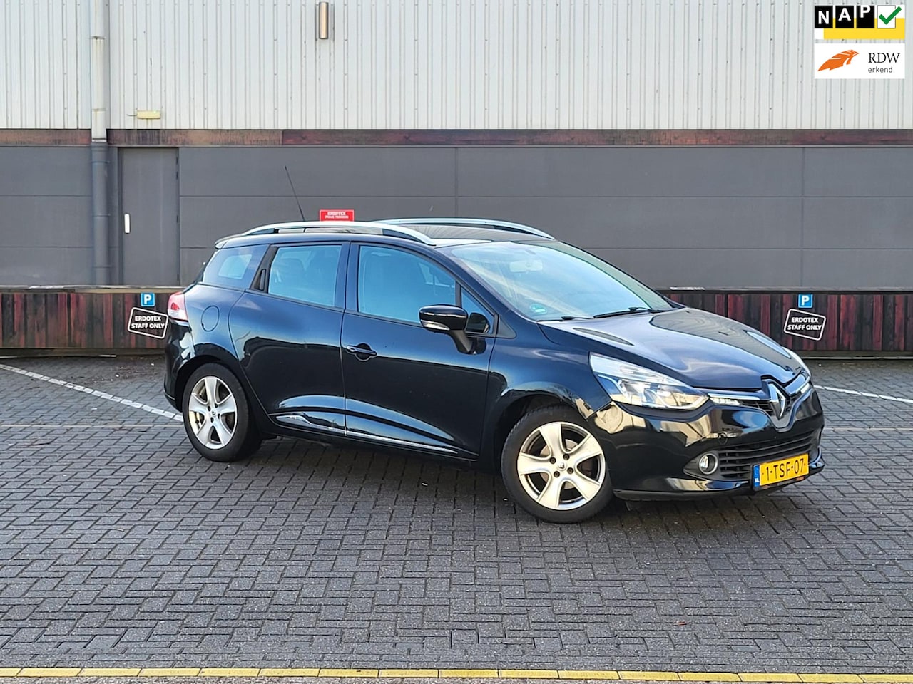 Renault Clio Estate - 0.9 TCe Expression Airco / Navi / Nieuwe Apk / Cruise control / Trekhaak - AutoWereld.nl