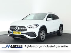 Mercedes-Benz GLA-Klasse - 250 e 218pk AMG Line Trekhaak Camera Stoelverwarming Navigatie
