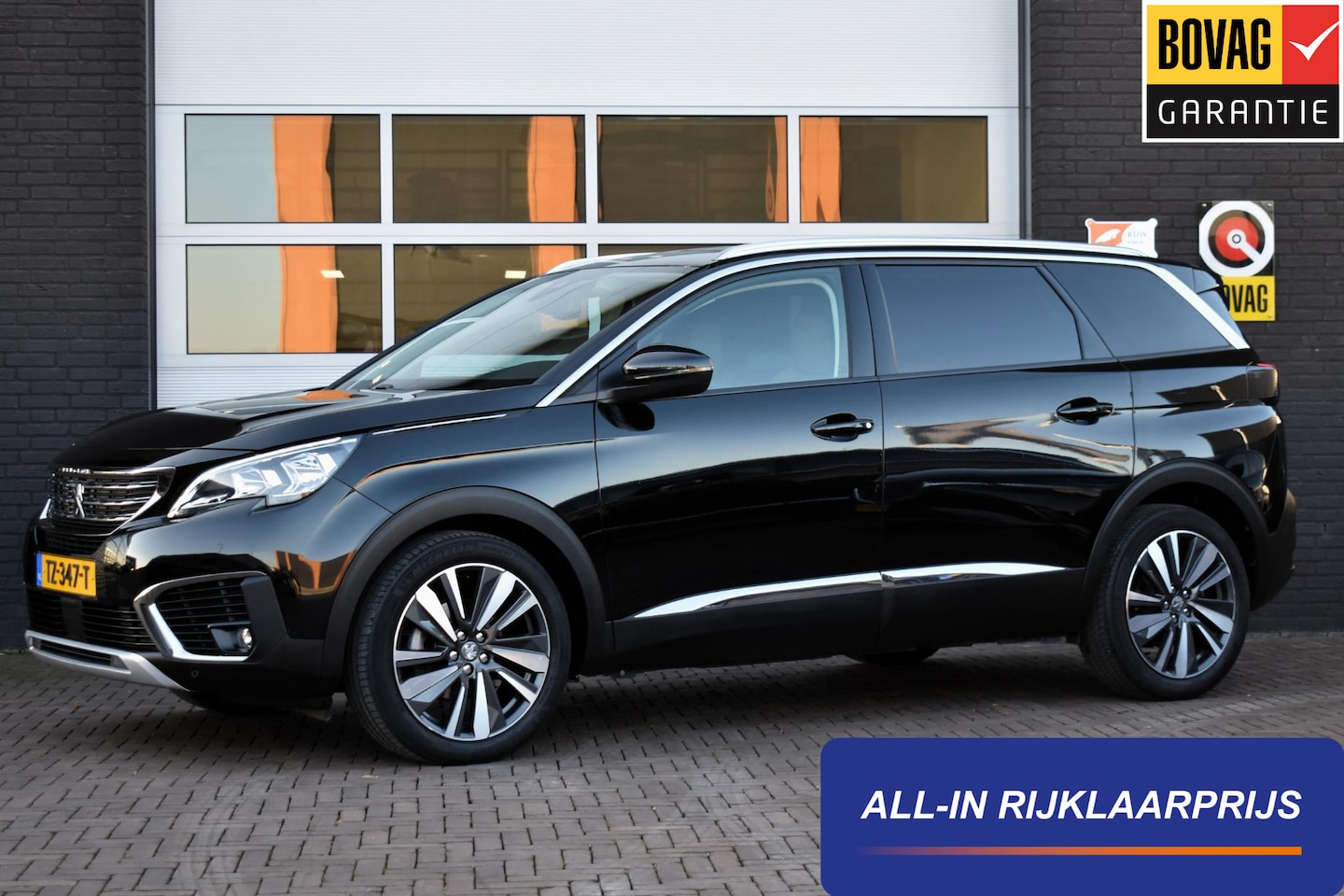 Peugeot 5008 - 1.2 PureTech 130PK Aut. Allure | 7 Zits | Navi | Panodak | Camera | Incl. garantie - AutoWereld.nl