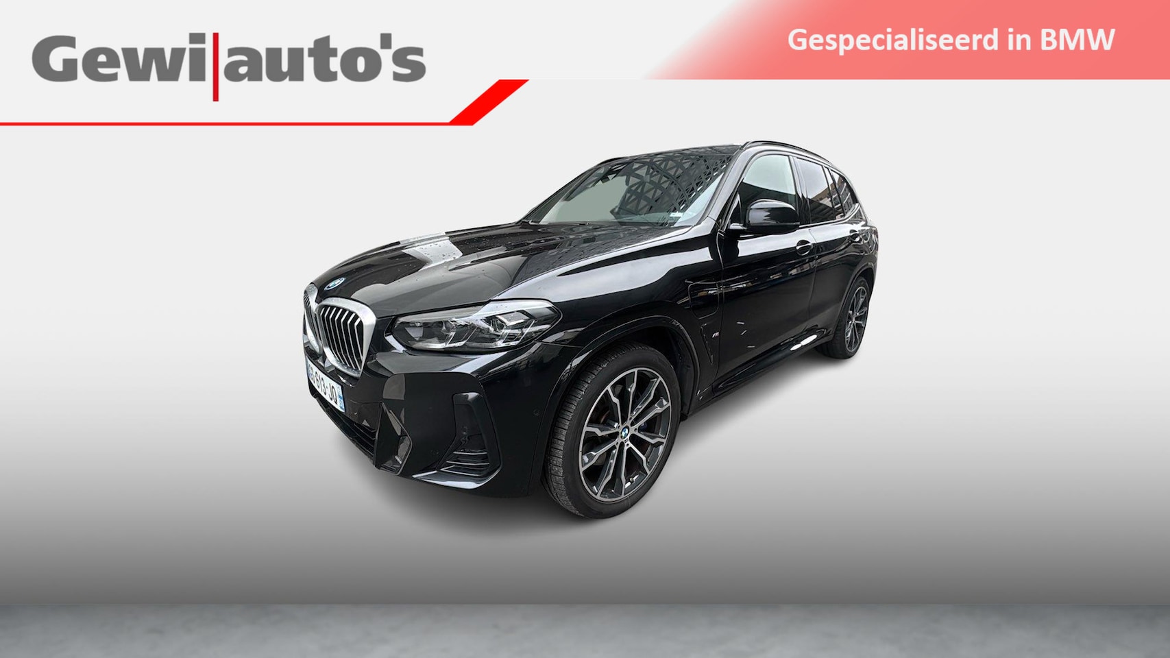 BMW X3 - xDrive30e M-SPORT M-Sportstoel/Pano/HUD/Harman - AutoWereld.nl