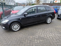 Kia Cee'd Sporty Wagon - 1.4 CVVT X-pect
