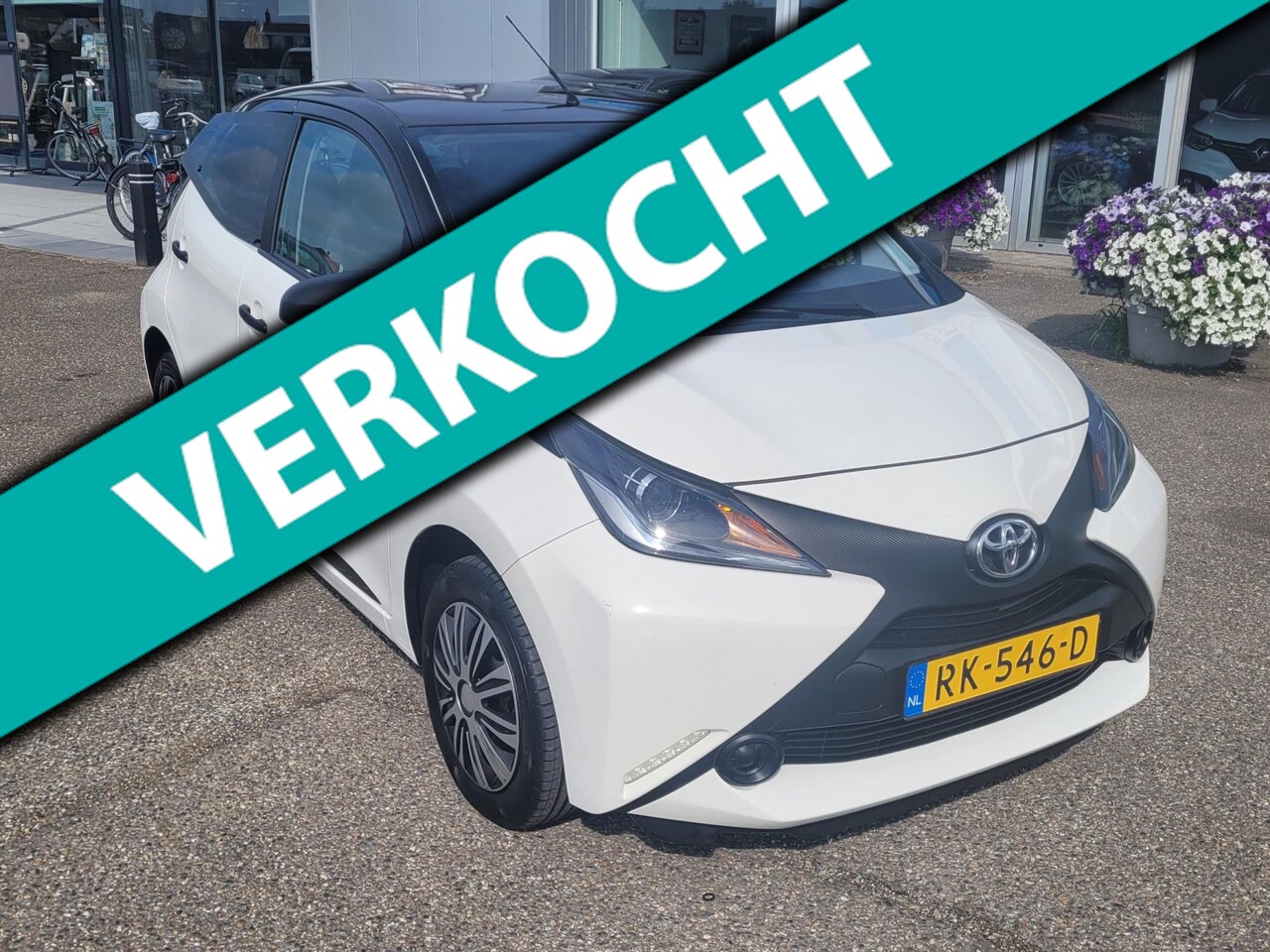 Toyota Aygo - 1.0 VVT-i x-fun 1.0 VVT-i x-fun - AutoWereld.nl