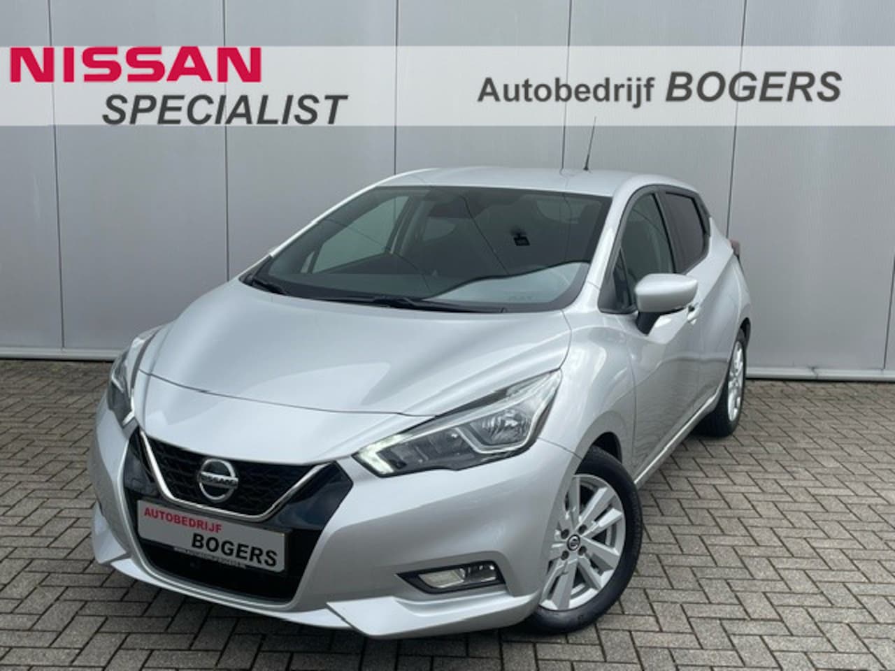 Nissan Micra - 1.0 IG-T N-Connecta Navigatie ( via Apple Carplay/Android Auto ), Afn.Trekhaak, Airco, Ach - AutoWereld.nl