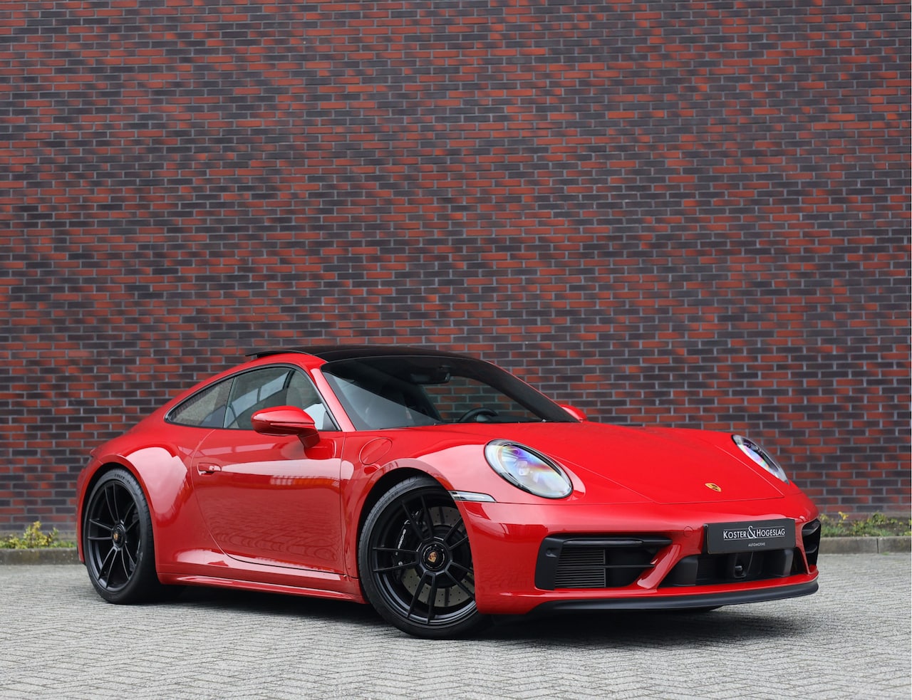 Porsche 911 - 3.0 Carrera 4 GTS | PDCC - Pano - Camera - Chrono - AutoWereld.nl