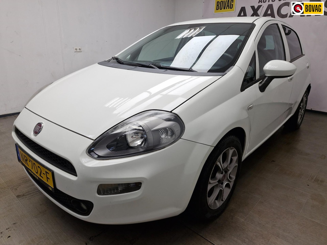 Fiat Punto Evo - 0.9 TwinAir Lounge GARANTIE ! NIEUWE MULTIAIR SYTEEM ! 6 BAK ! - AutoWereld.nl