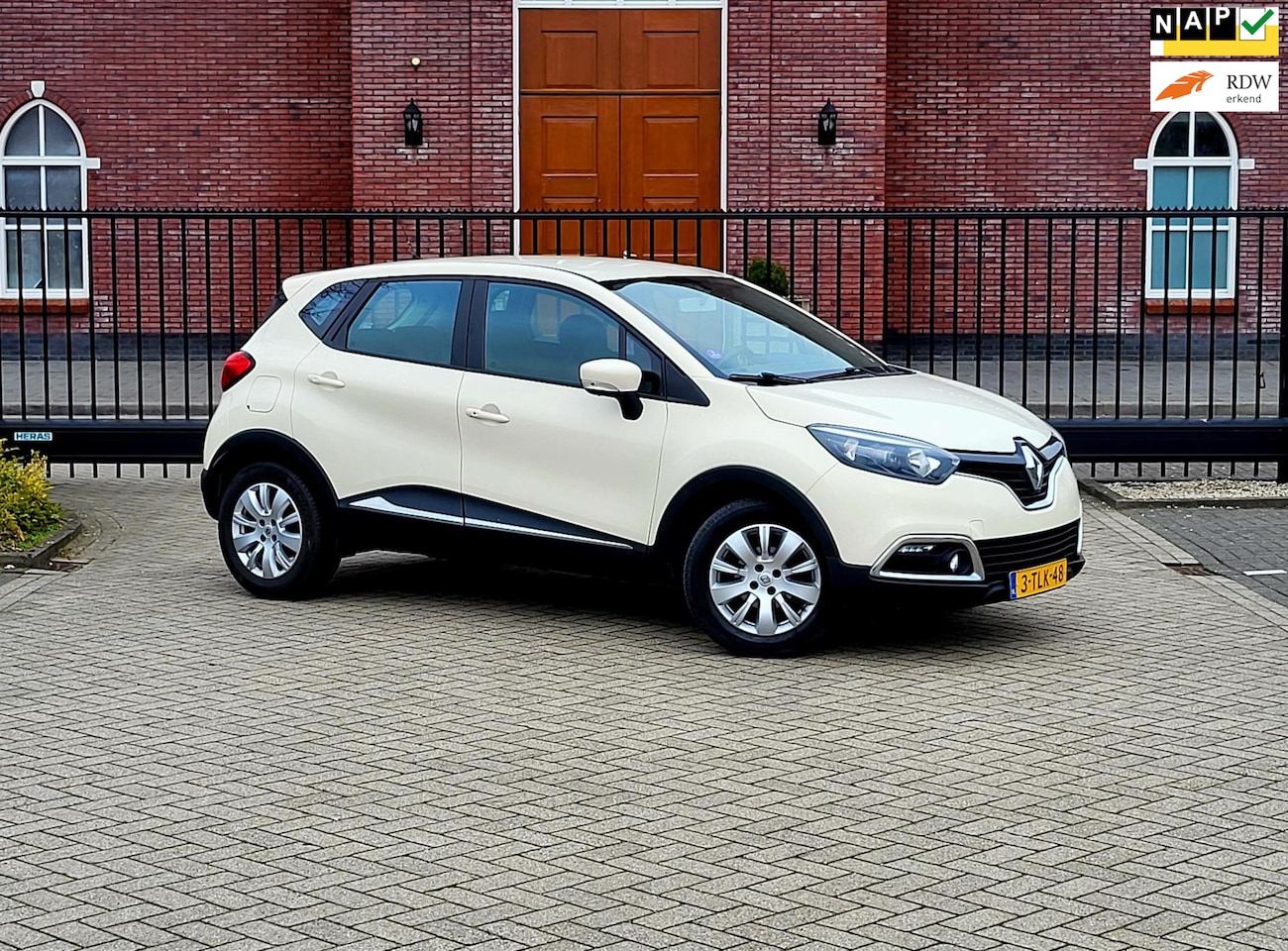 Renault Captur - 0.9 TCe Dynamique / 1e Eigenaar / Navi / Camera / AIrco / Nap / Nieuwe Apk - AutoWereld.nl