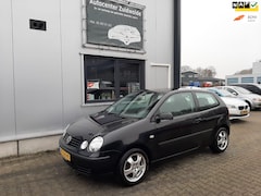 Volkswagen Polo - 1.4-16V airco cruise