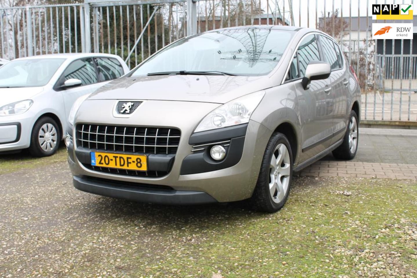 Peugeot 3008 - 1.6 THP Active 1.6 THP Active - AutoWereld.nl
