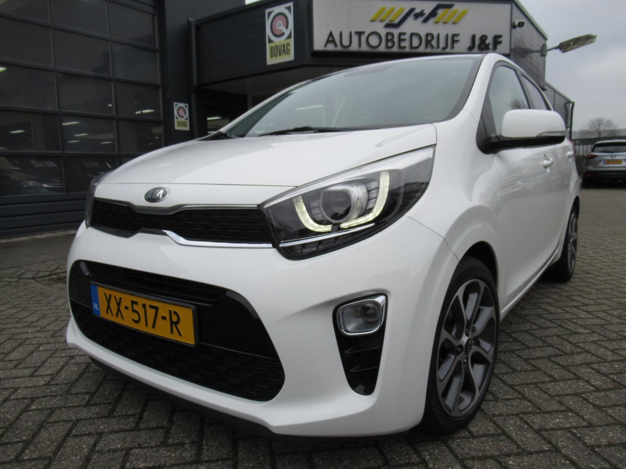 Kia Picanto - 1.0 CVVT Design Edition / NAV / Carplay / Camera / Lederen bekleding - AutoWereld.nl