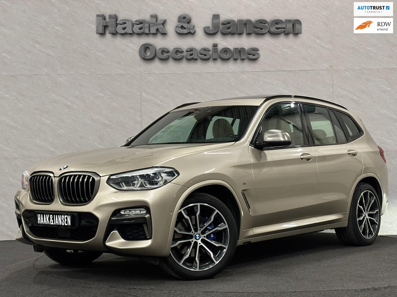 BMW X3 - M40i xDrive High Executive M-Sport Pano Acc Lane - AutoWereld.nl