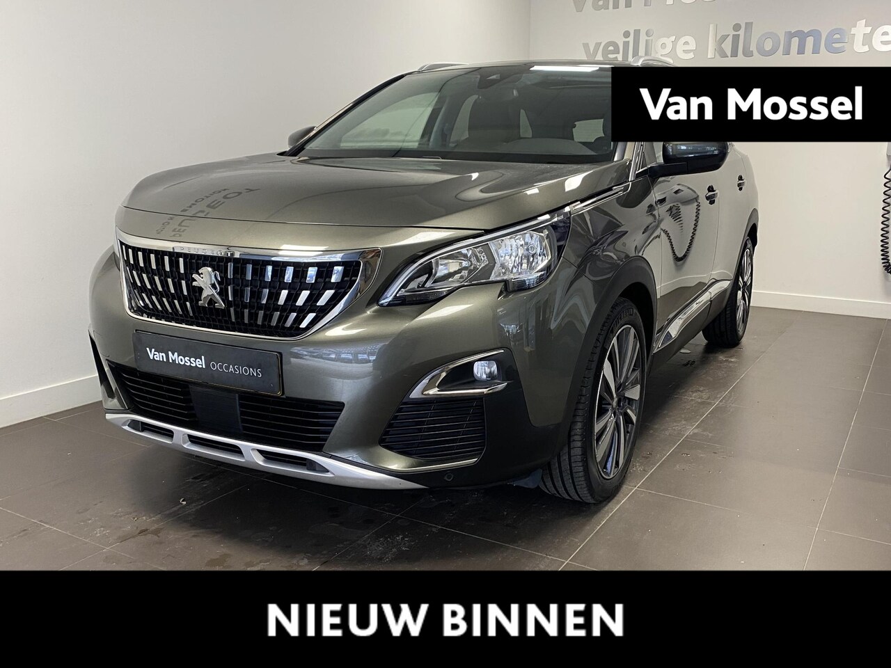 Peugeot 3008 - 1.2 PureTech Blue Lease Premium Avantage 130 PK | Automaat | Panorama Schuif/Kanteldak | N - AutoWereld.nl