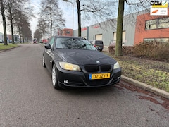 BMW 3-serie Touring - 318i Business Line zeer nette bmw