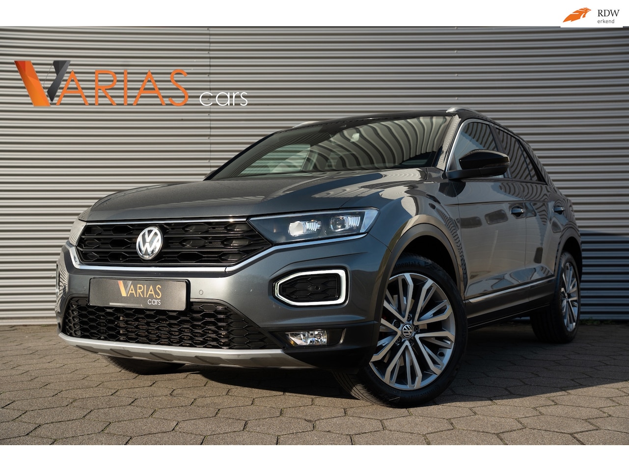 Volkswagen T-Roc - 1.5 TSI Sport Pano Beats Virtual Camera - AutoWereld.nl