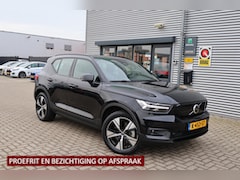 Volvo XC40 - Recharge P8 AWD R-Design 1e Eigenaar | Volledig Onderh | BTW | NL-Auto | Trekhaak | Elek S