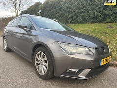 SEAT Leon ST - 1.6 TDI Style Busines - Navi - Clima - Cruise