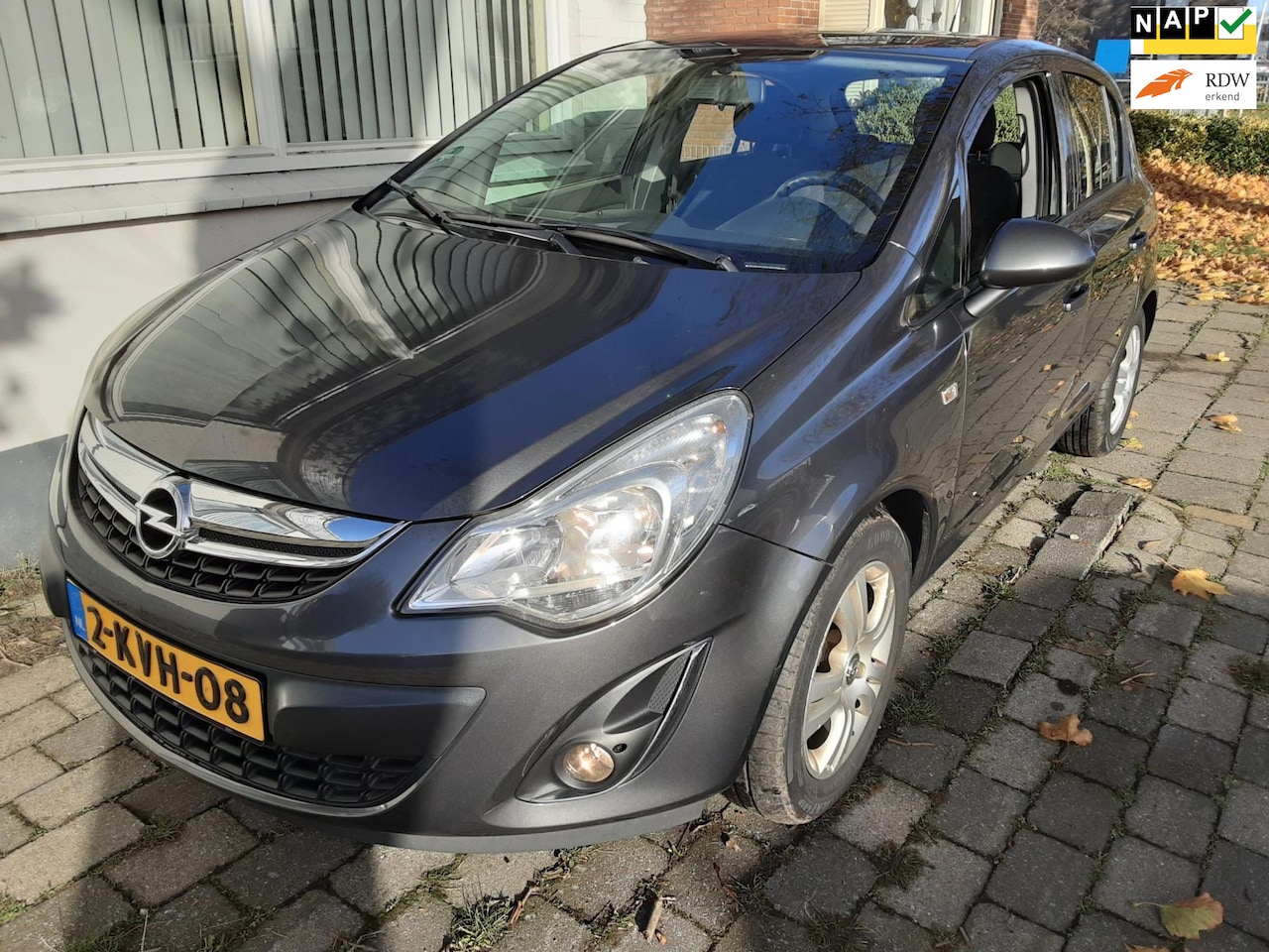 Opel Corsa - 1.2-16V Cosmo 1.2-16V Cosmo - AutoWereld.nl