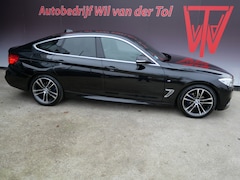 BMW 3-serie Gran Turismo - 320i M-SPORT | PANORAMA | A.C.C. | LEER | H.U.D. | H/K | TREKHAAK | NL-AUTO