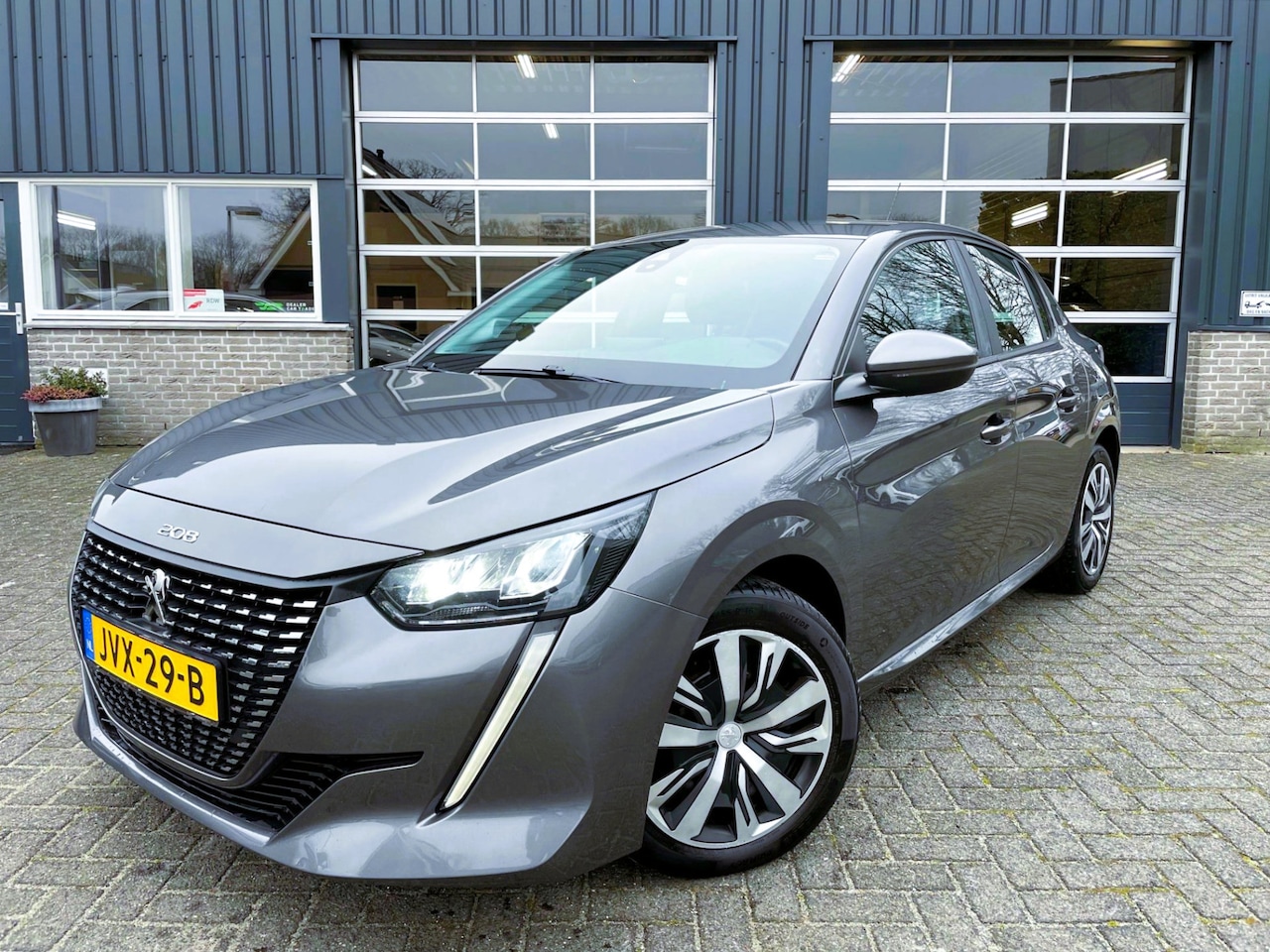 Peugeot 208 - 1.2 PureTech 100 Active l Led l Airco l AppleCarplay l Cruise - AutoWereld.nl