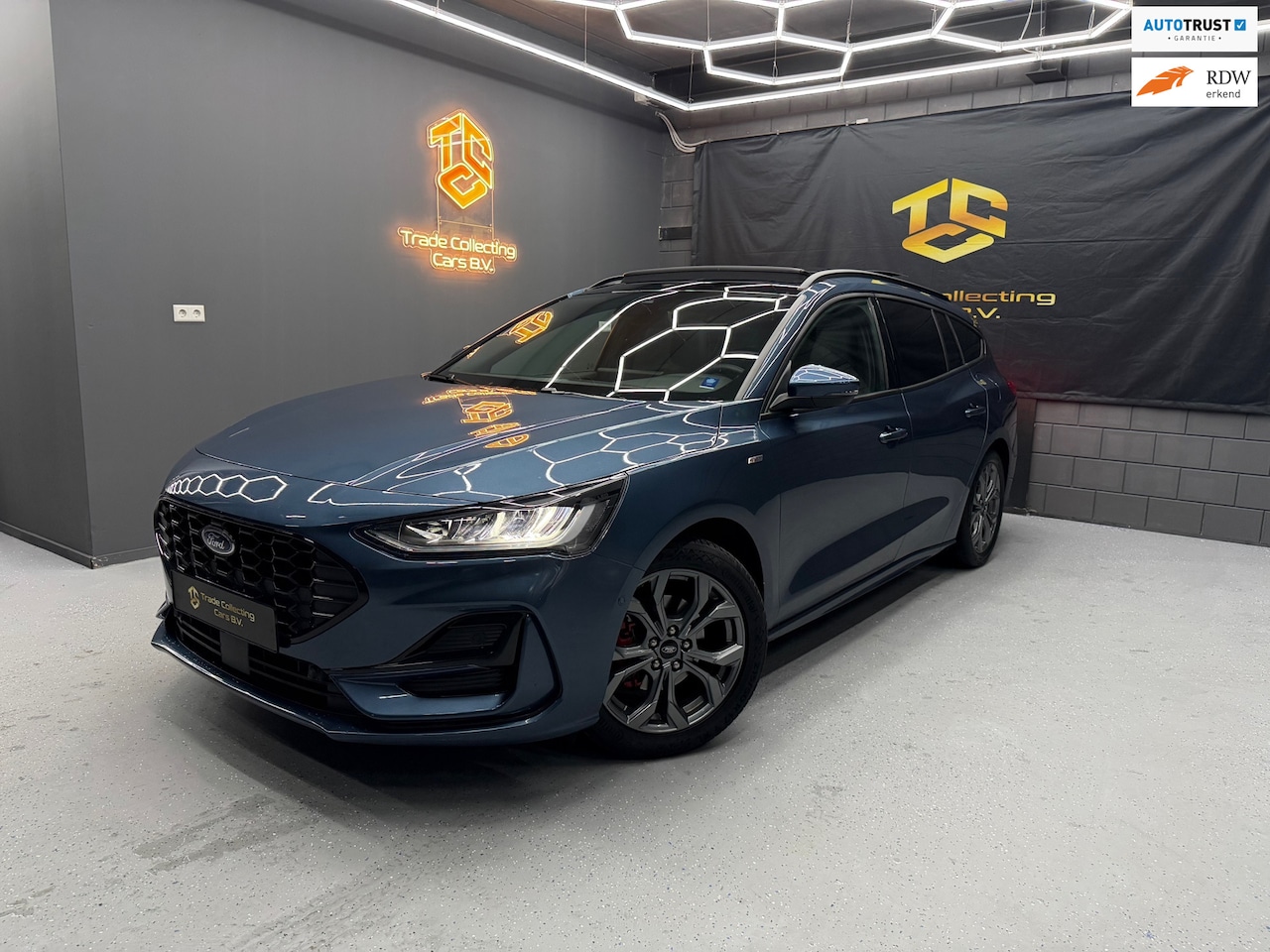 Ford Focus Wagon - 1.0 Hybrid ST LineX 155pk LEER-PANO-KEYLESS--B&O-Cam-ACC-Virt-Dodehoek - AutoWereld.nl