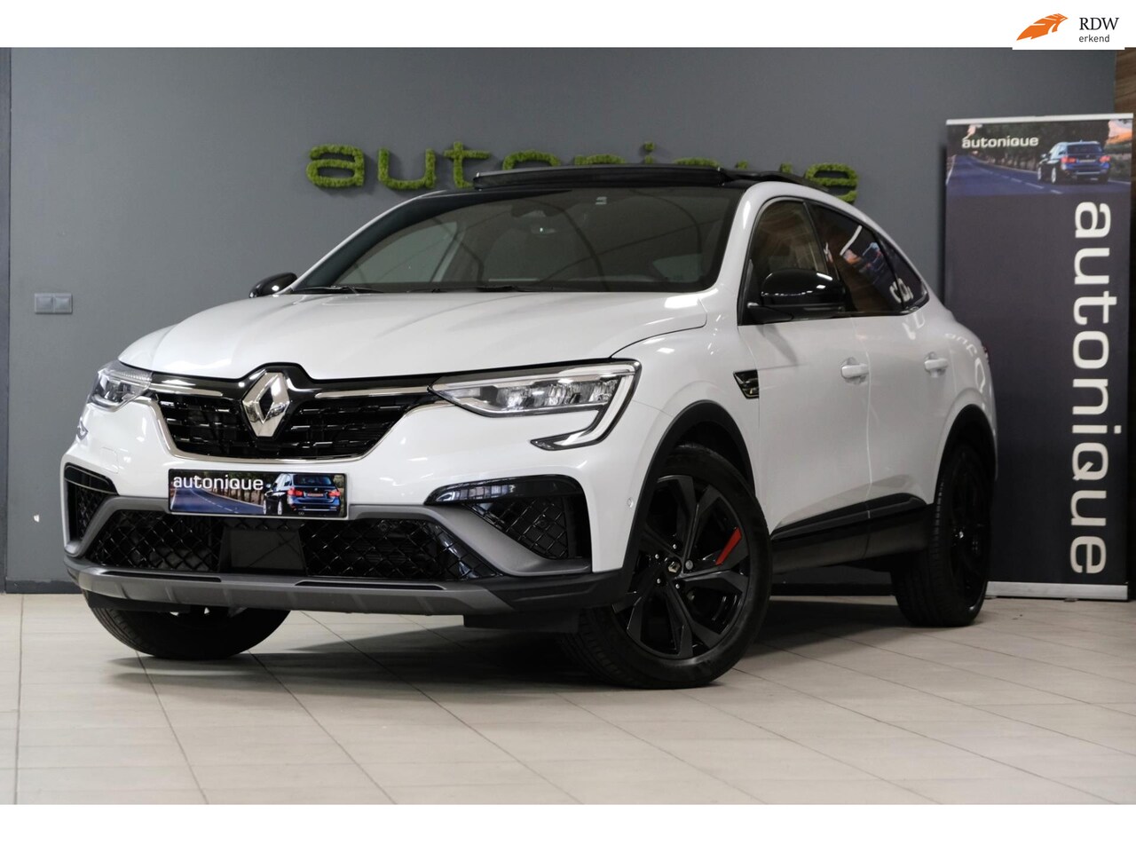 Renault Arkana - 1.3 TCe 140 RS line |PANORAMADAK| 36dkm!! Leder/Camera/Lane Assist PARELMOER - AutoWereld.nl