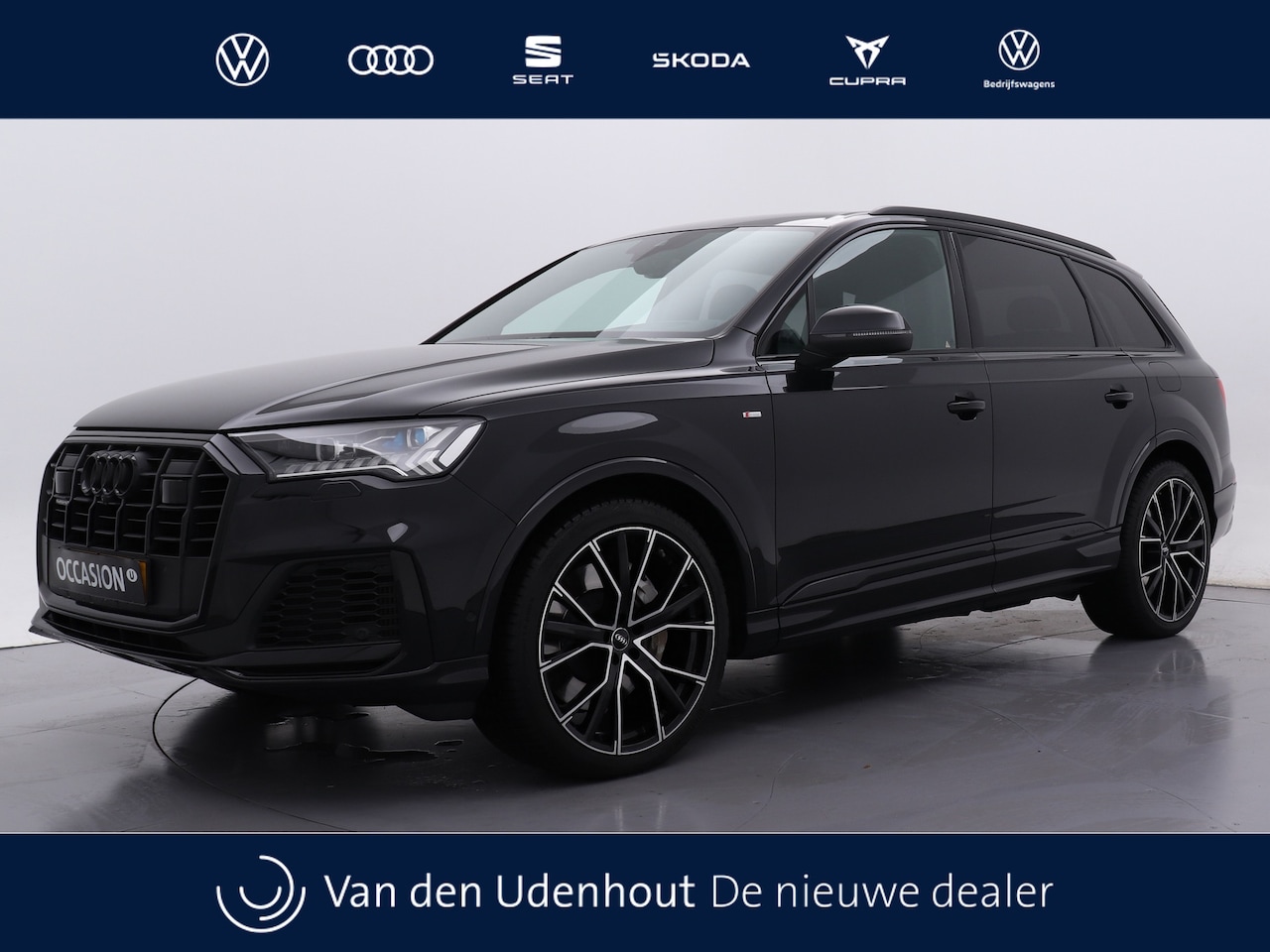 Audi Q7 - 55 TFSI-e Quattro S-line 22" LMV | Head-up | Zwart optiek | Trekhaak 38 - AutoWereld.nl