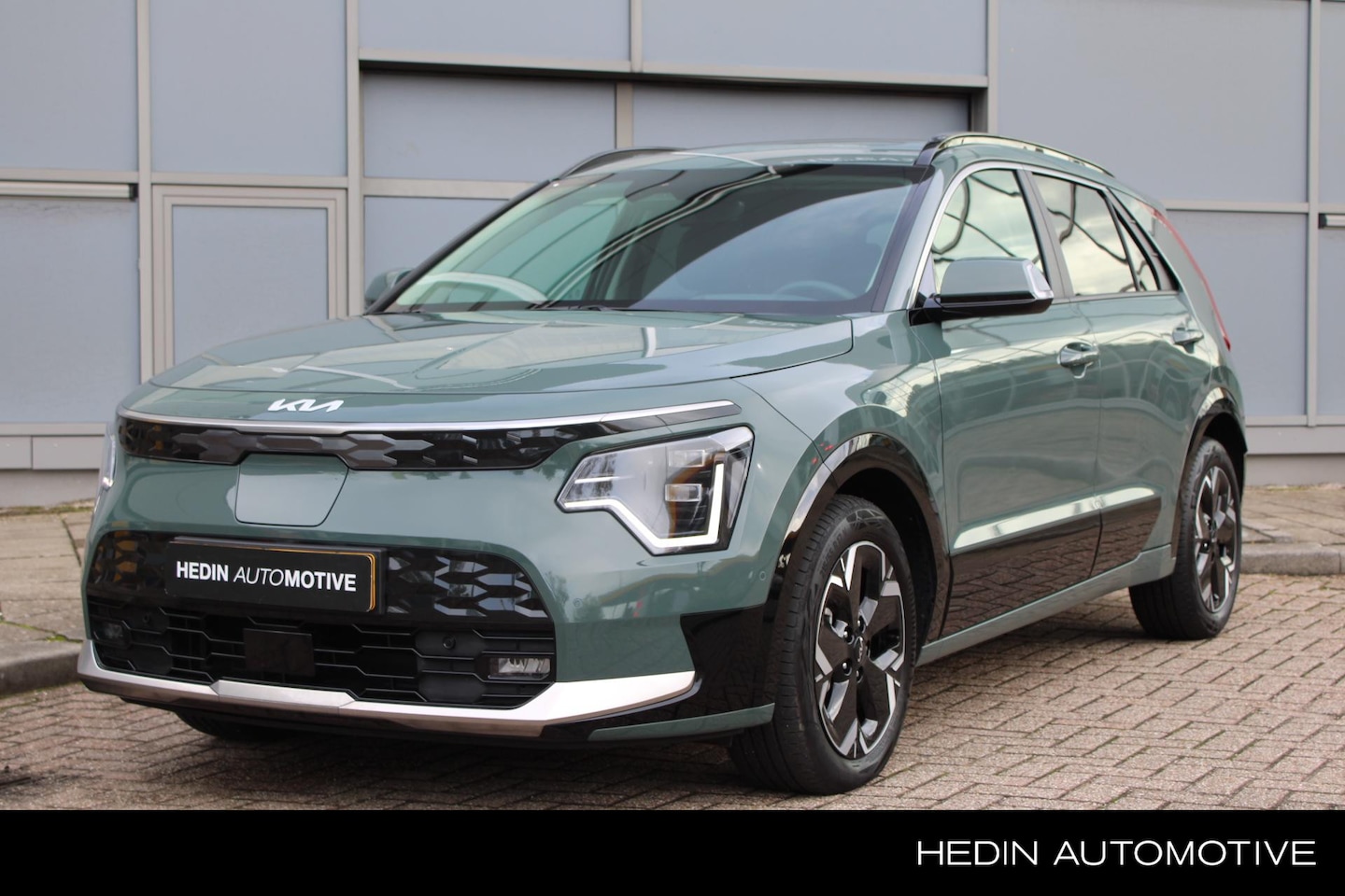 Kia Niro - Executive 64.8 kWh l Open dak | Leder | Head Up | Harman Kardon | El. verst. stoelen+memor - AutoWereld.nl